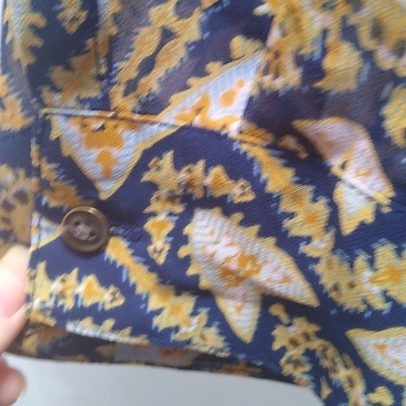 A.N.A sheer one piece geometric blouse - Picture 4 of 7